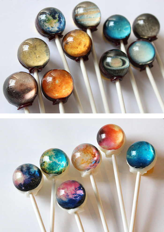 cosmos-theme-galaxy-cakes-space-sweets-design_2